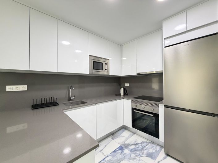 Image No.24-3 Bed Apartment for sale