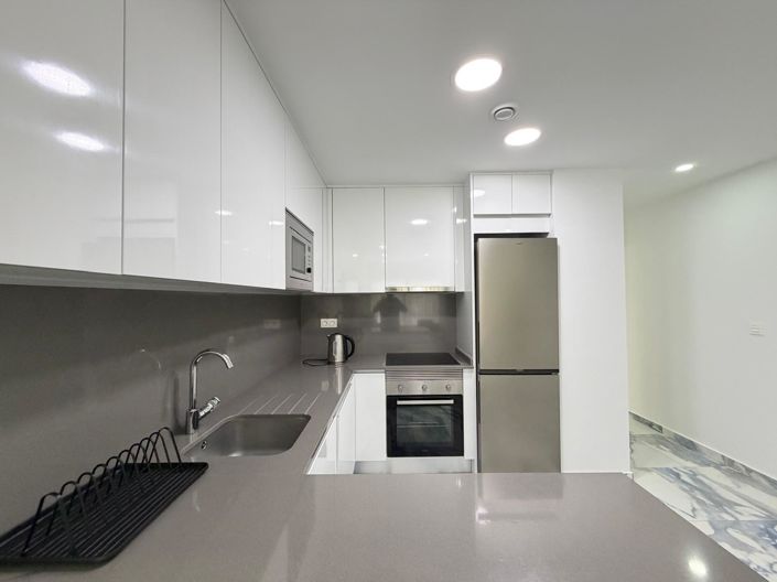 Image No.25-3 Bed Apartment for sale