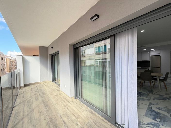 Image No.37-3 Bed Apartment for sale