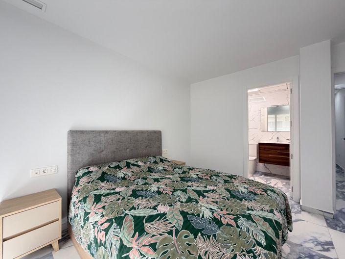 Image No.47-3 Bed Apartment for sale