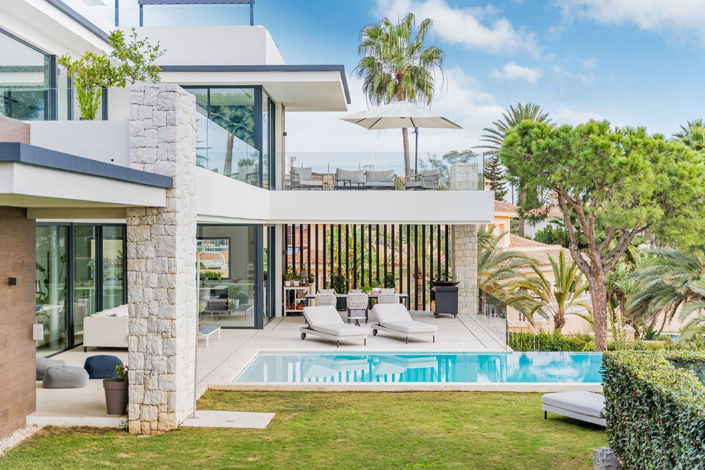 Image No.3-6 Bed House for sale