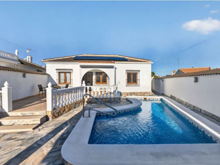 Image No.3-3 Bed House for sale