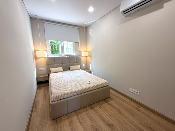 Image No.15-2 Bed House for sale