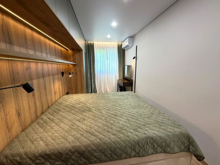 Image No.8-2 Bed House for sale