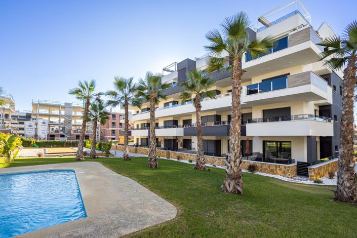 Image No.35-2 Bed Apartment for sale