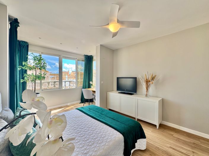 Image No.2-3 Bed Townhouse for sale