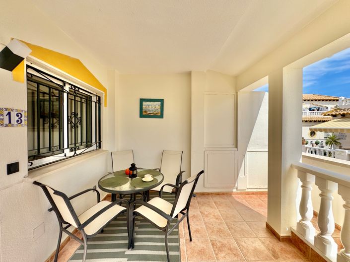 Image No.30-3 Bed Townhouse for sale