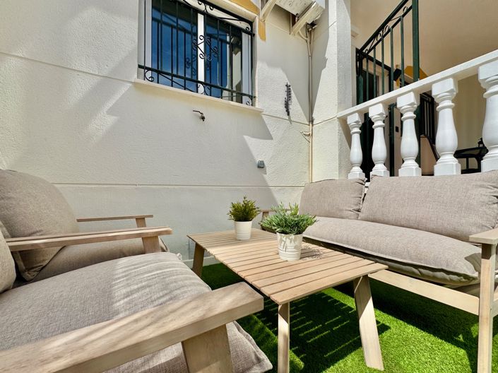 Image No.32-3 Bed Townhouse for sale