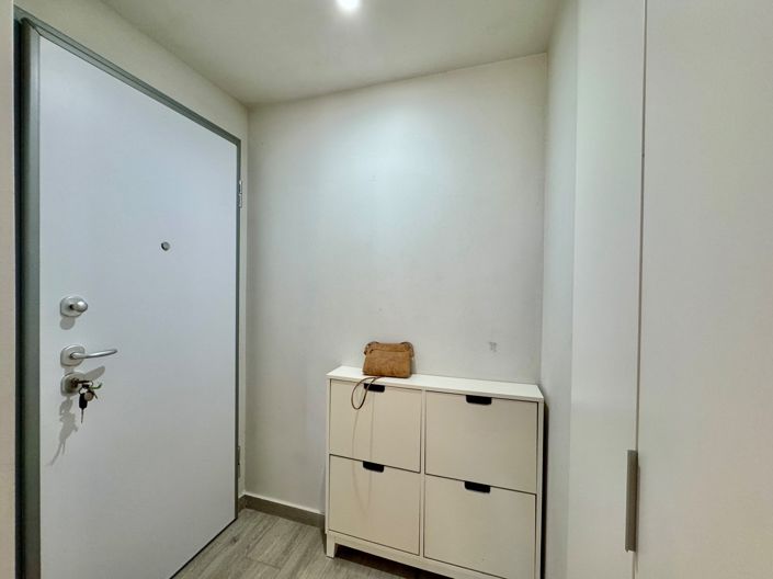 Image No.17-2 Bed Apartment for sale