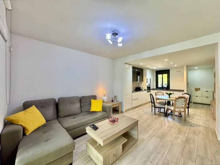 Image No.22-2 Bed Apartment for sale