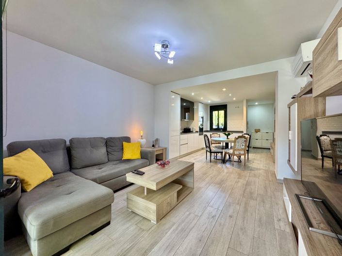 Image No.23-2 Bed Apartment for sale