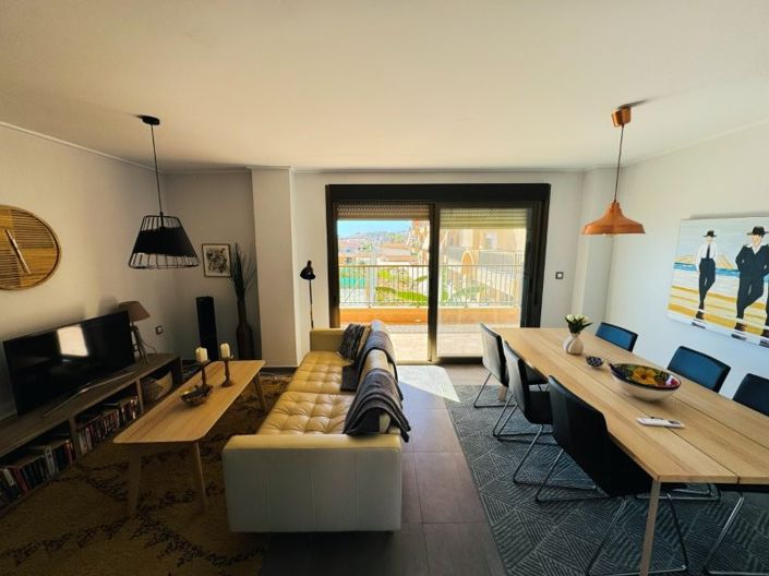 Image No.14-3 Bed Apartment for sale