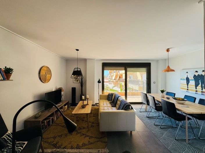 Image No.15-3 Bed Apartment for sale