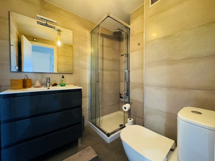 Image No.31-3 Bed Apartment for sale