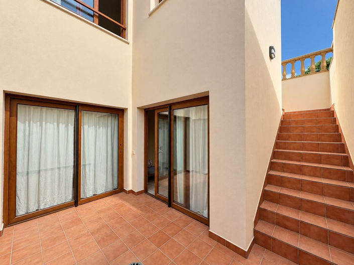 Image No.5-4 Bed House for sale