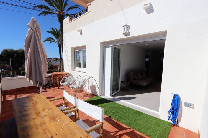 Image No.20-2 Bed Apartment for sale