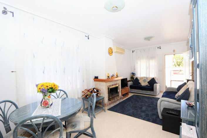Image No.11-2 Bed House for sale