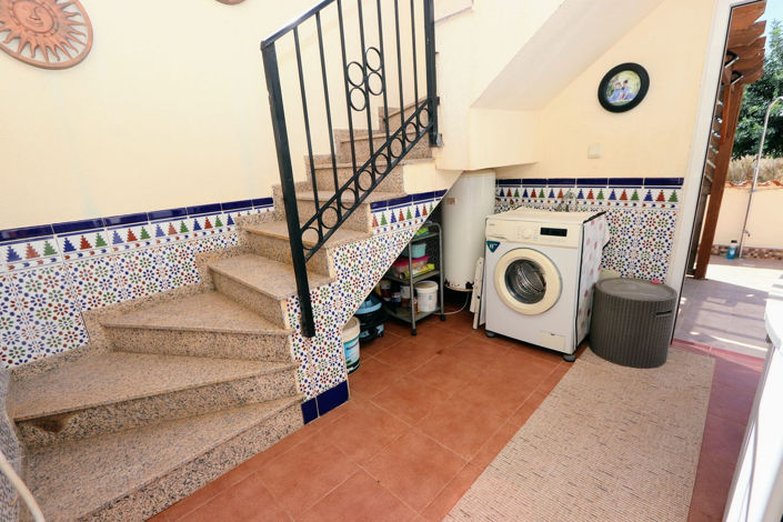 Image No.24-2 Bed House for sale