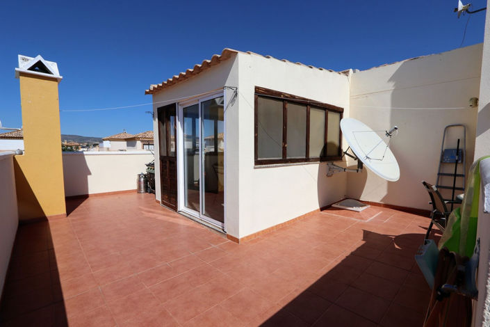 Image No.25-2 Bed House for sale