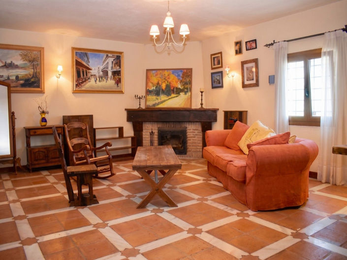 Image No.10-4 Bed Villa for sale