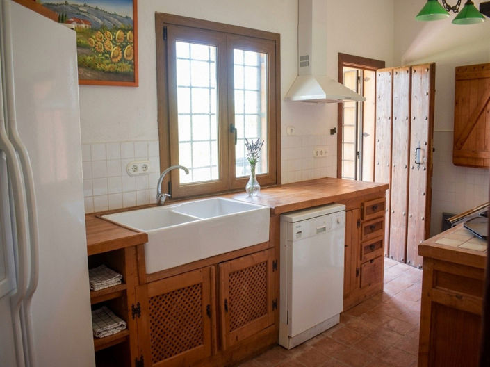 Image No.12-4 Bed Villa for sale
