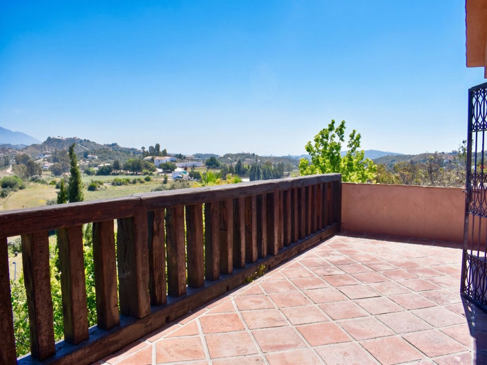 Image No.6-4 Bed Villa for sale
