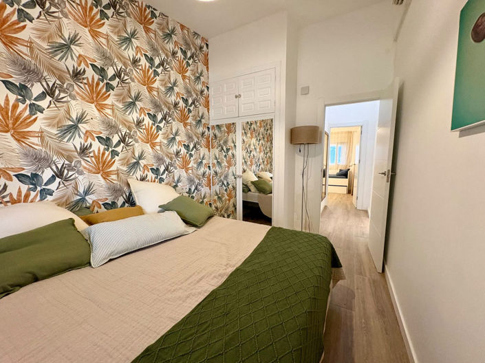 Image No.18-3 Bed House for sale
