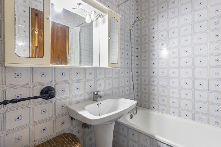 Image No.16-2 Bed Apartment for sale