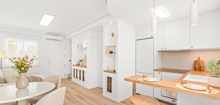 Image No.8-2 Bed Townhouse for sale
