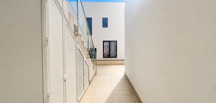 Image No.29-3 Bed Apartment for sale