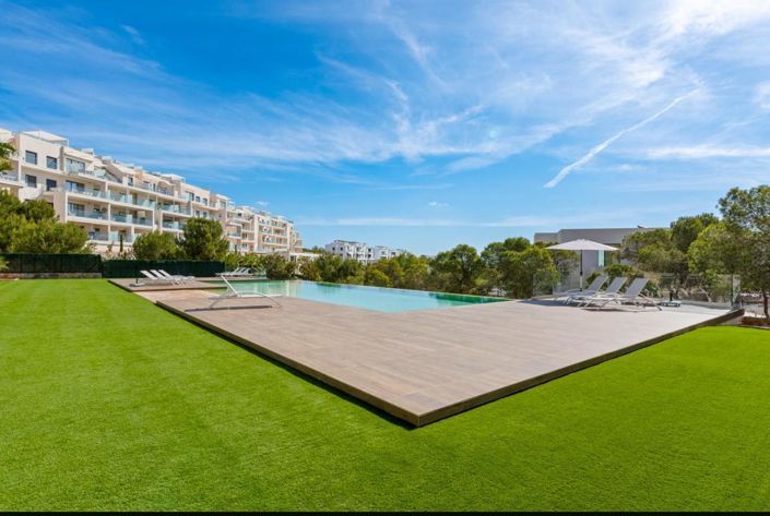 Image No.28-2 Bed Apartment for sale