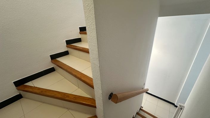 Image No.31-3 Bed Townhouse for sale
