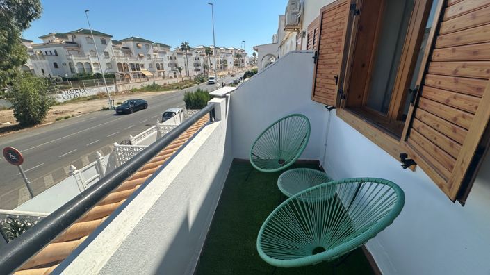 Image No.42-3 Bed Townhouse for sale
