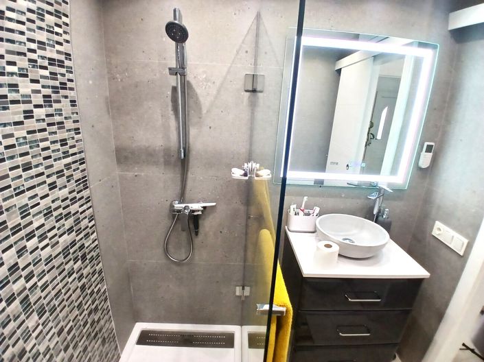 Image No.18-2 Bed House for sale