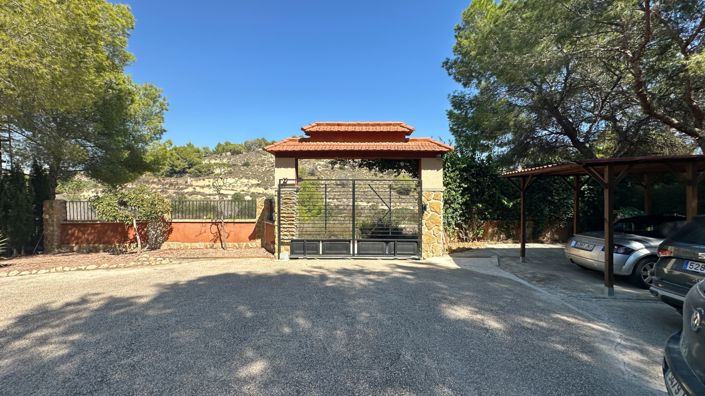 Image No.28-3 Bed House for sale