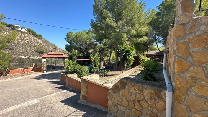 Image No.29-3 Bed House for sale