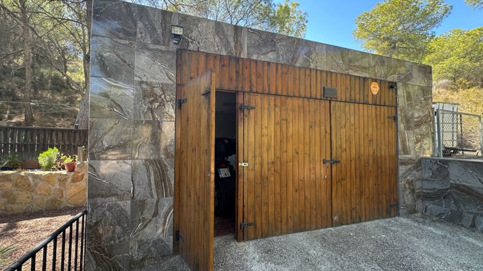 Image No.34-3 Bed House for sale