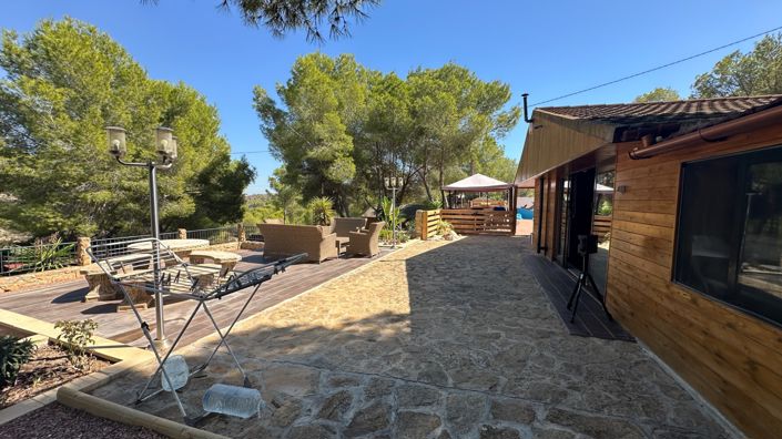 Image No.38-3 Bed House for sale