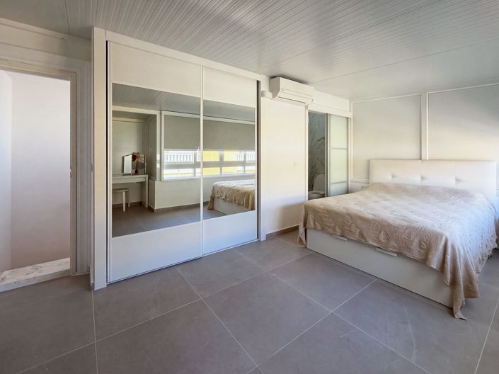 Image No.16-3 Bed House for sale