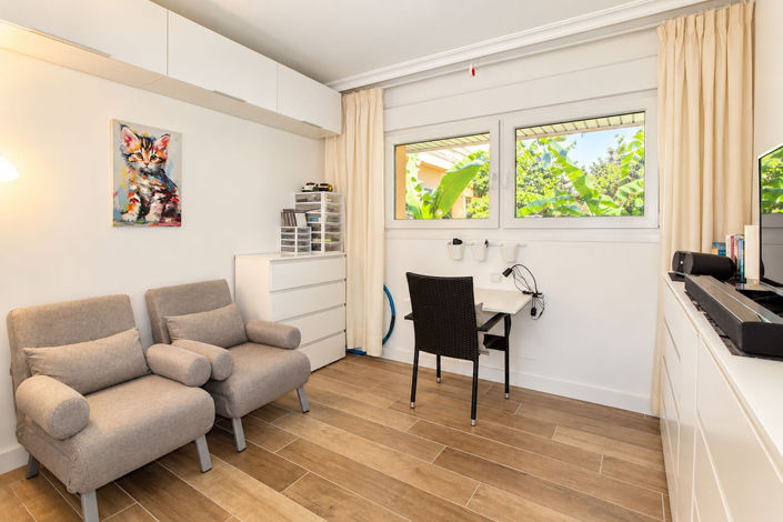 Image No.18-2 Bed Apartment for sale