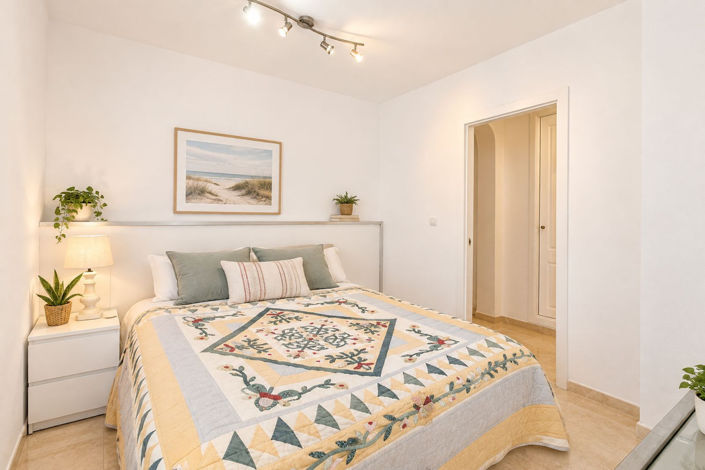 Image No.17-3 Bed Apartment for sale