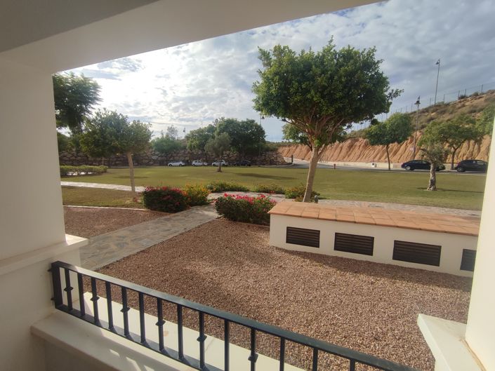Image No.25-2 Bed Apartment for sale