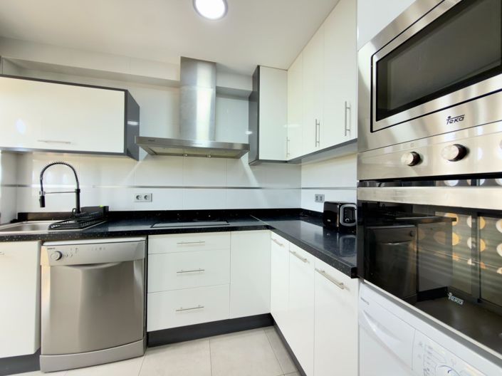 Image No.23-2 Bed Apartment for sale