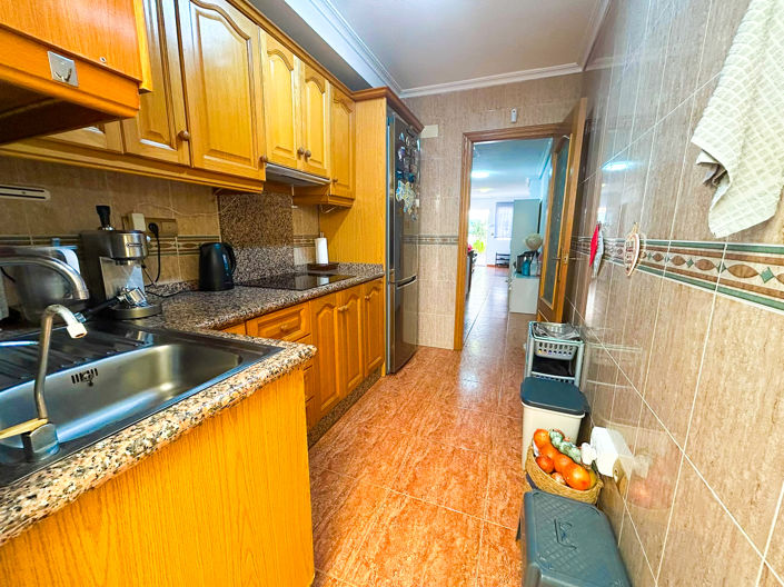 Image No.18-3 Bed Apartment for sale