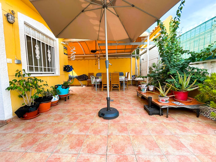 Image No.20-3 Bed Apartment for sale