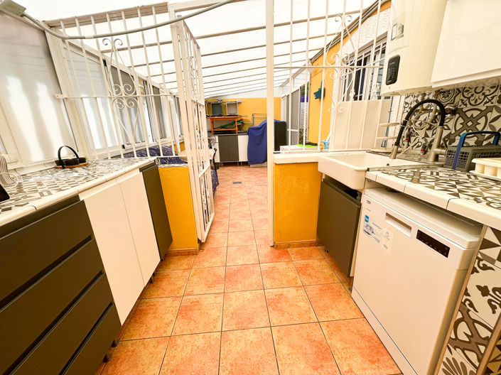 Image No.26-3 Bed Apartment for sale
