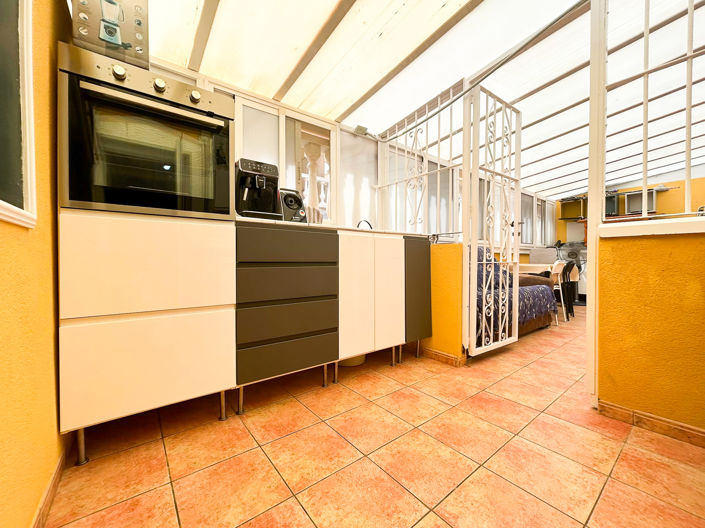 Image No.27-3 Bed Apartment for sale