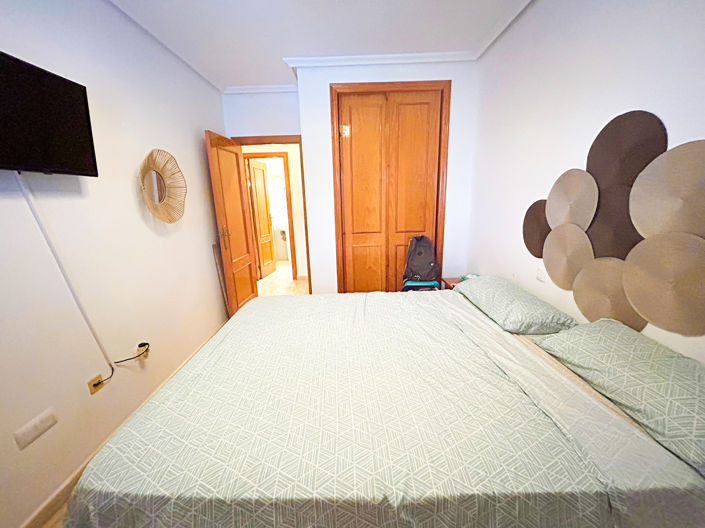 Image No.12-2 Bed Apartment for sale