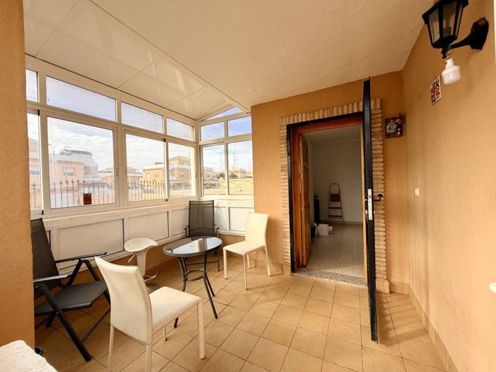 Image No.2-3 Bed Townhouse for sale