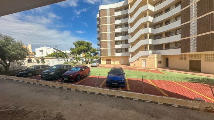 Image No.30-2 Bed Apartment for sale
